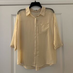 Forever 21 Cream 3/4 Sleeve Blouse with Lace Back